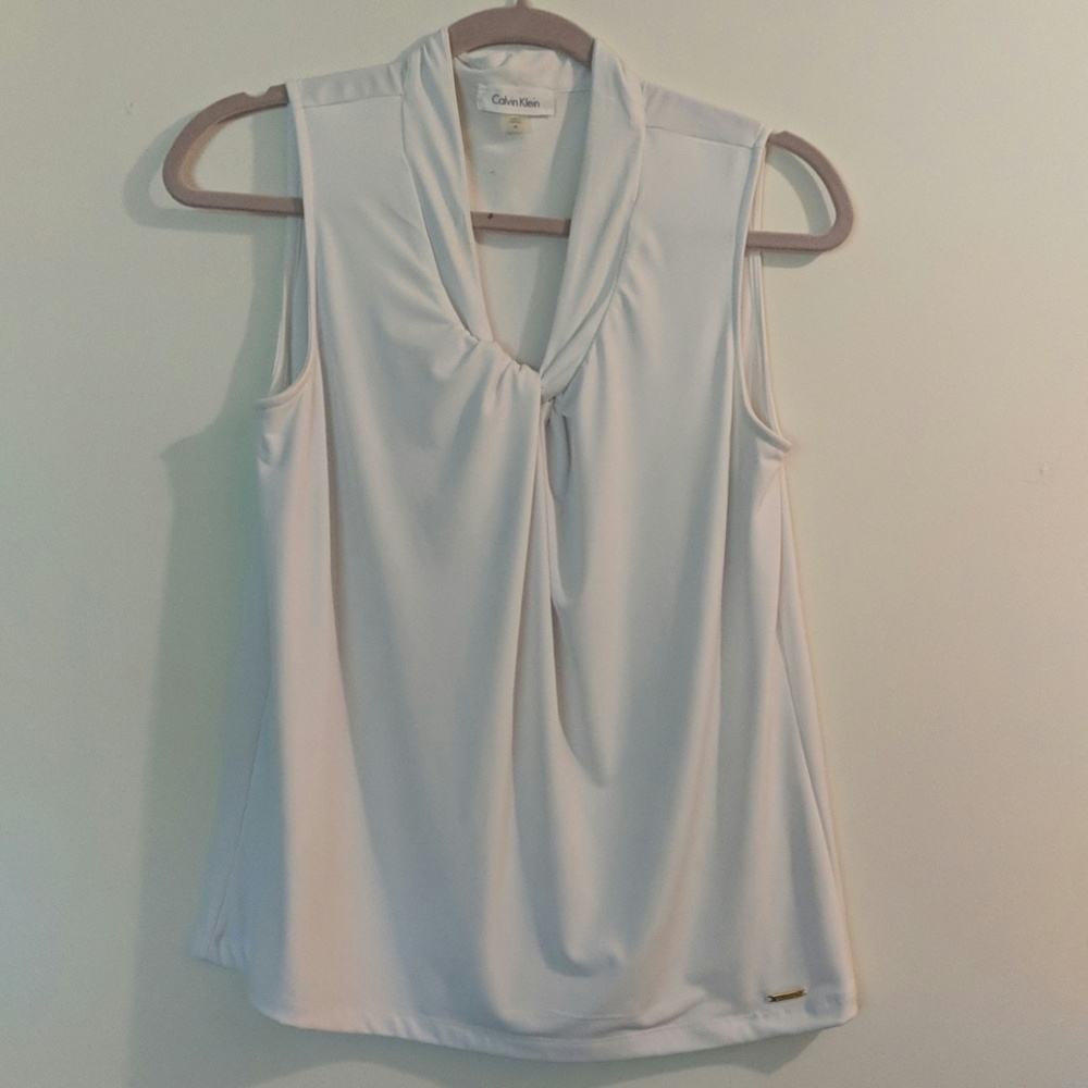 White twist sleeveless top